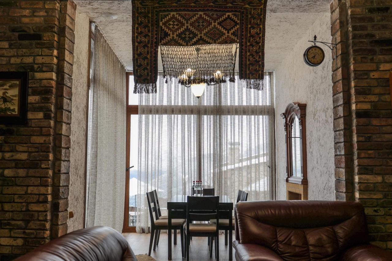 Alpine Castle Hotel Dilijan Ngoại thất bức ảnh