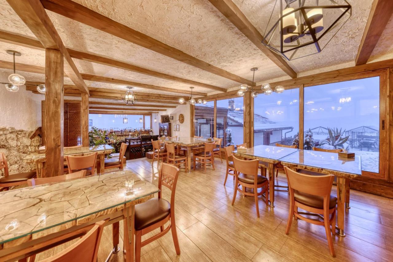 Alpine Castle Hotel Dilijan Ngoại thất bức ảnh