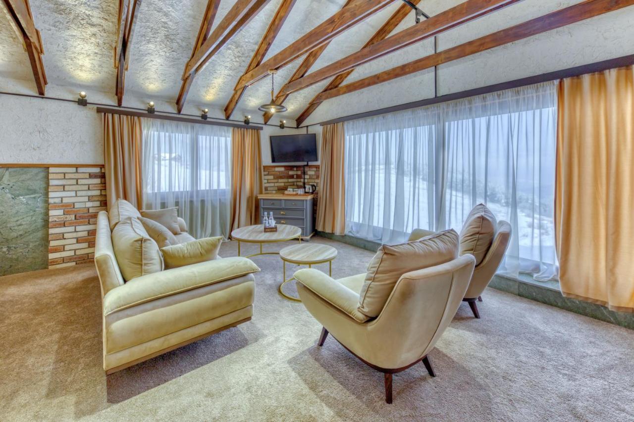 Alpine Castle Hotel Dilijan Ngoại thất bức ảnh