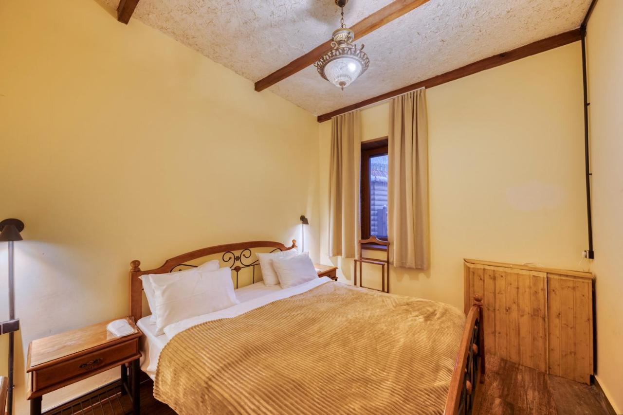 Alpine Castle Hotel Dilijan Ngoại thất bức ảnh